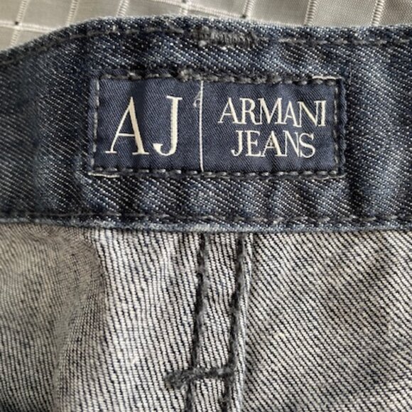Armani Jeans 32 waist 28 inseam very soft denim - Picture 5 of 11